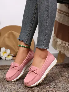 Plus-size women's new style slip-on shoes with bow decoration, round toe, thick sole, fashionable, simple, comfortable for daily commuting and casual wear Casual Trendy Shoes Footwear