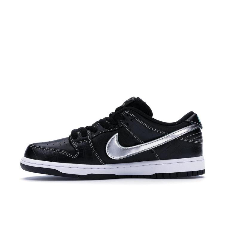 691525 Nike SB Dunk Low Diamond Supply Co. Black Diamond