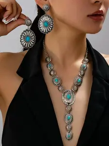 Vintage Boho Style Textured Carved Floral Design Turquoise Inlaid Pendant Necklace & Earrings Jewelry Set, Necklaces Set, Western Charm for Daily Wear