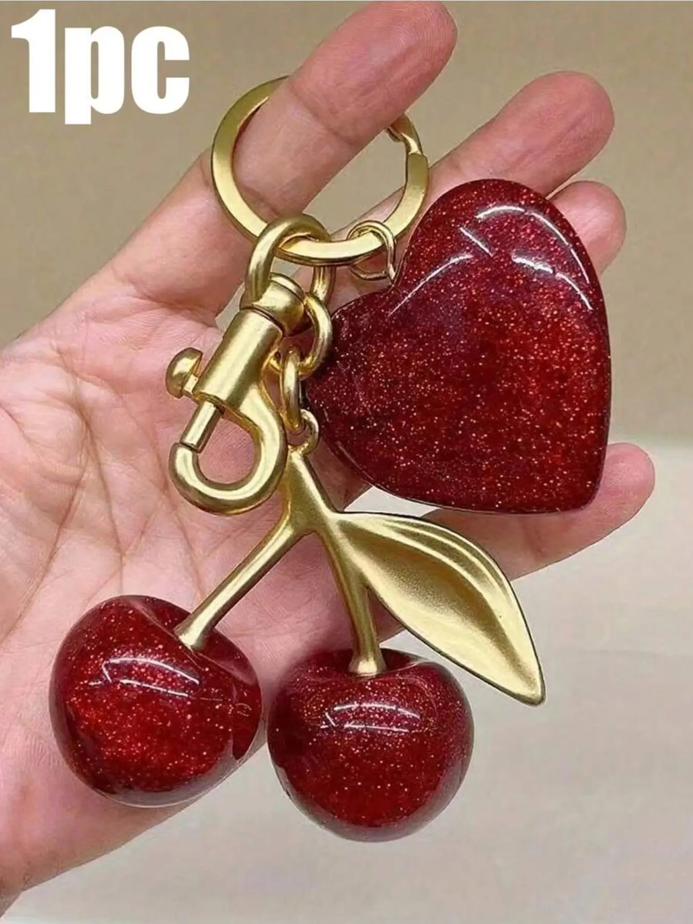 Cherry Keychain, Aesthetic Keychain, Bling Bling Keychains With Sparkling Resin Pendant - Alloy C-Hook Closure For Women's Wallets & Bags Ideal Gift For Family Friends Valentine's Day Gift Backpack Decor Keychain For Bag Car Accessories For Women