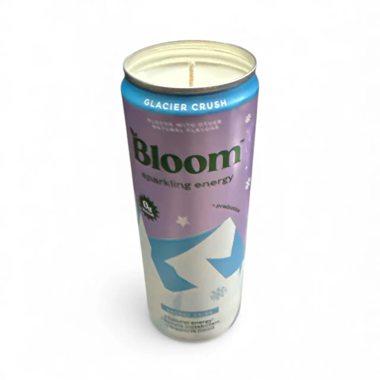 Vineyard Candle Co - Recycled Holiday Bloom Glacier Crush Scented CANdle