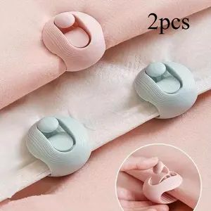2pcs Non-slip Quilt Gripper Round Shape Quilt Clips Fixer Needleless Cover Holder Fastener Bed Sheet Blankets Fastener Clips Bedsheet Clip