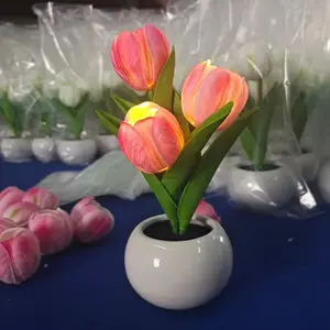 Tulip Light LED Simulated Tulip Night Lamp, USB Powered, Vase Table Lamp Decor, Home Living Room Desktop Decoration, Christmas Halloween Holiday Gift