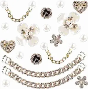 18 Pcs Bling Shoe Charms for Women, Flower Pearl Clog Shoes Accessories, Fashion Crystal Rhinestone Shoes Charms Pearl Chain DIY Sandals Decoration for Women Christmas Birthday Party Favors Accessories