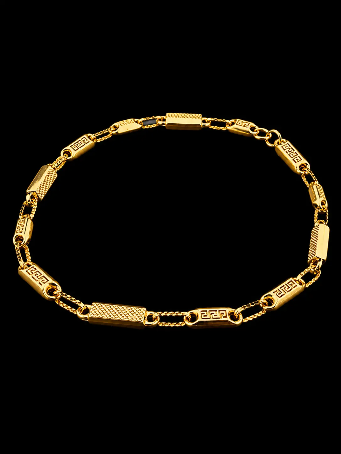 8.5" | 18K Colombian Gold Rustic Link Bracelet
