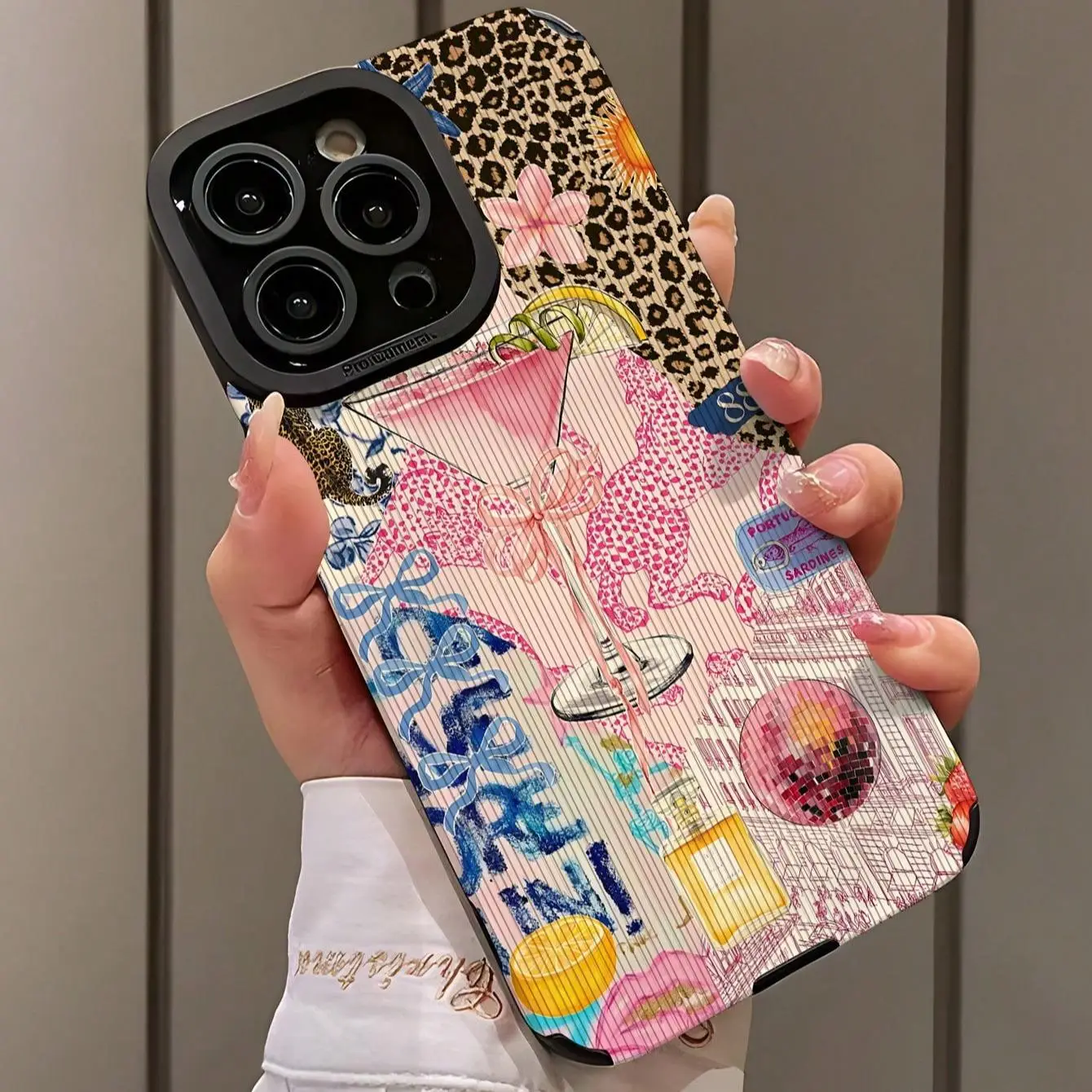 Fashion Leopard Print Soft PU Leather Shockproof Phone Case for iPhone 11/12/13/14 Pro Max, Stylish Protective Cover
