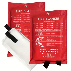 The 1-meter fiberglass Fireproof Blanket emergency fire-fighting equipment is suitable for home kitchens, vehicles and outdoor barbecues