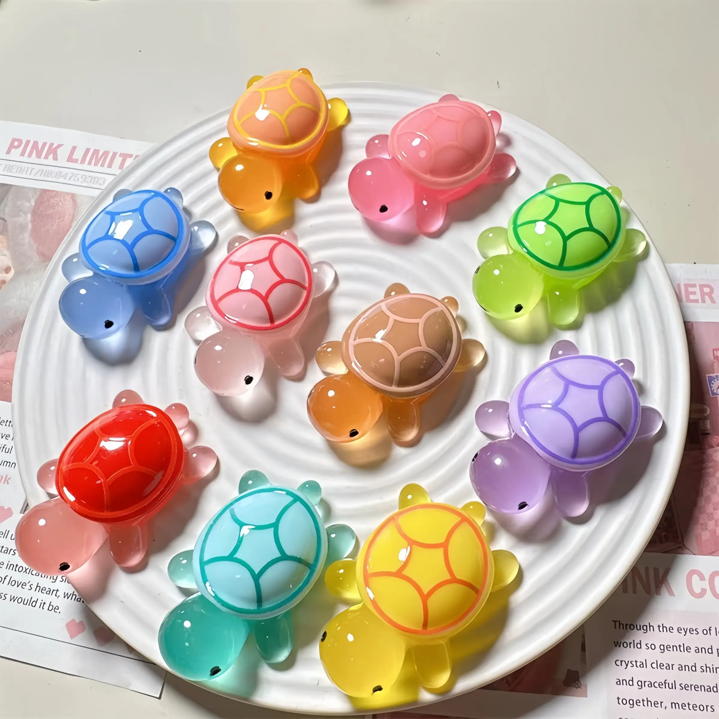 Glow-In-The-Dark Mini Turtle Figurine, Animal Figurines, Resin Craft, DIY Decor, Party Gift, Aquarium Ornament, Garden Decoration, Mixed Color