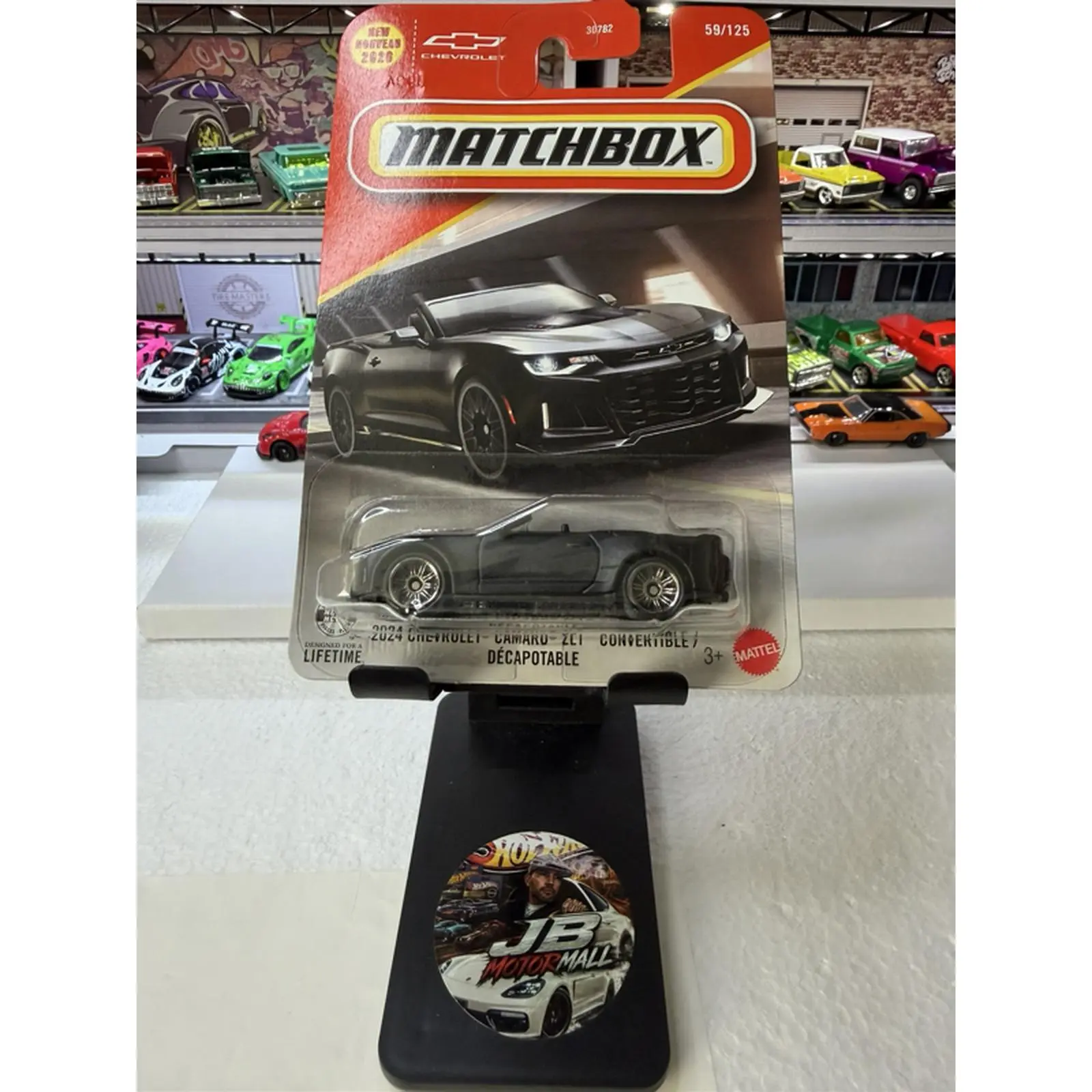 Matchbox 2023 Chevrolet Camaro ZE1 Convertible 58/125 Decaptable Diecast Model Car