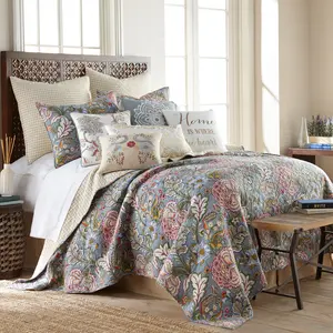 Angelica Quilt Set
