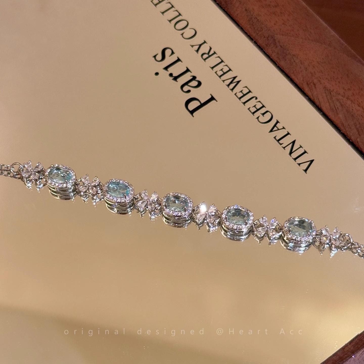 Women's Cool Tone Sparkling Oval Flower Bracelet, Korean Style High-End Zircon Hand Jewelry, Luxury Elegant Sweet Cool Wrist Accessory Gift for He Women's Cool Tone Sparkling Oval Flower Bracelet, Korean Style High-End Zircon Hand Jewelry, Luxury Elegant Sweet Cool Wrist Accessory Gift for He