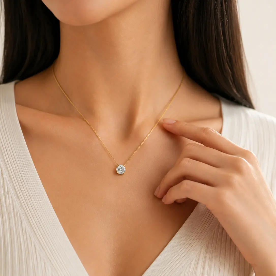 Dainty CZ Pendant Necklace for Women, Minimalist Round Solitaire Chain with Adjustable Length, Lightweight Layered Jewelry for Everyday Wear, Adjustable Length Necklace, Elegant Necklace