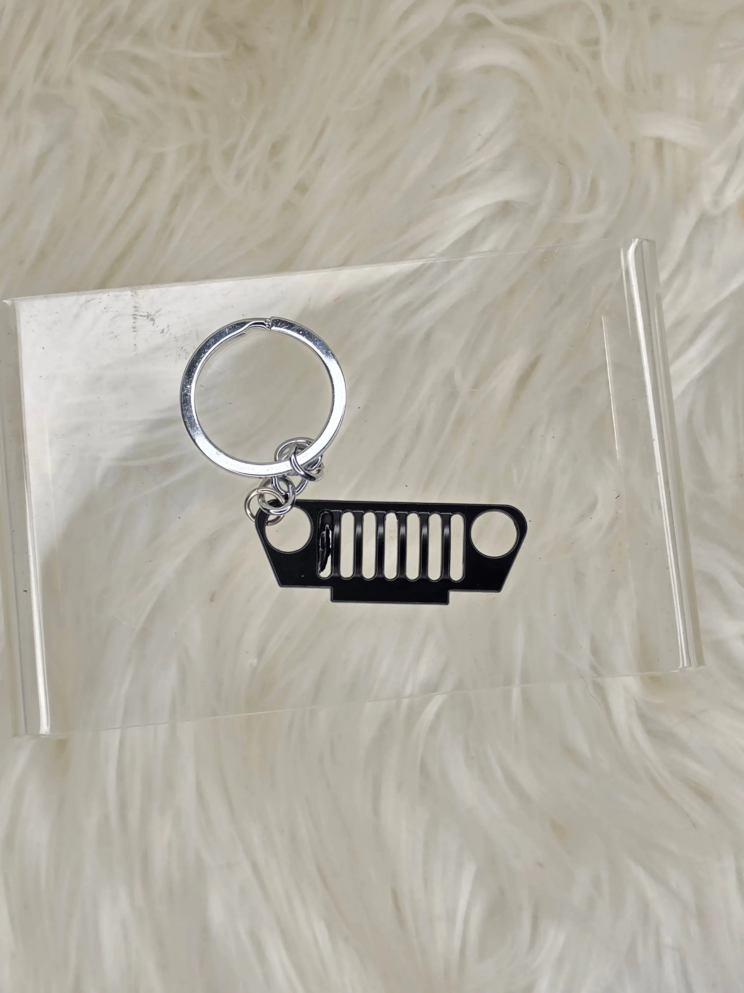 4x4 Grill Metal Keychain | Off Road Vehicle Key Ring Gift for 4x4 Lovers