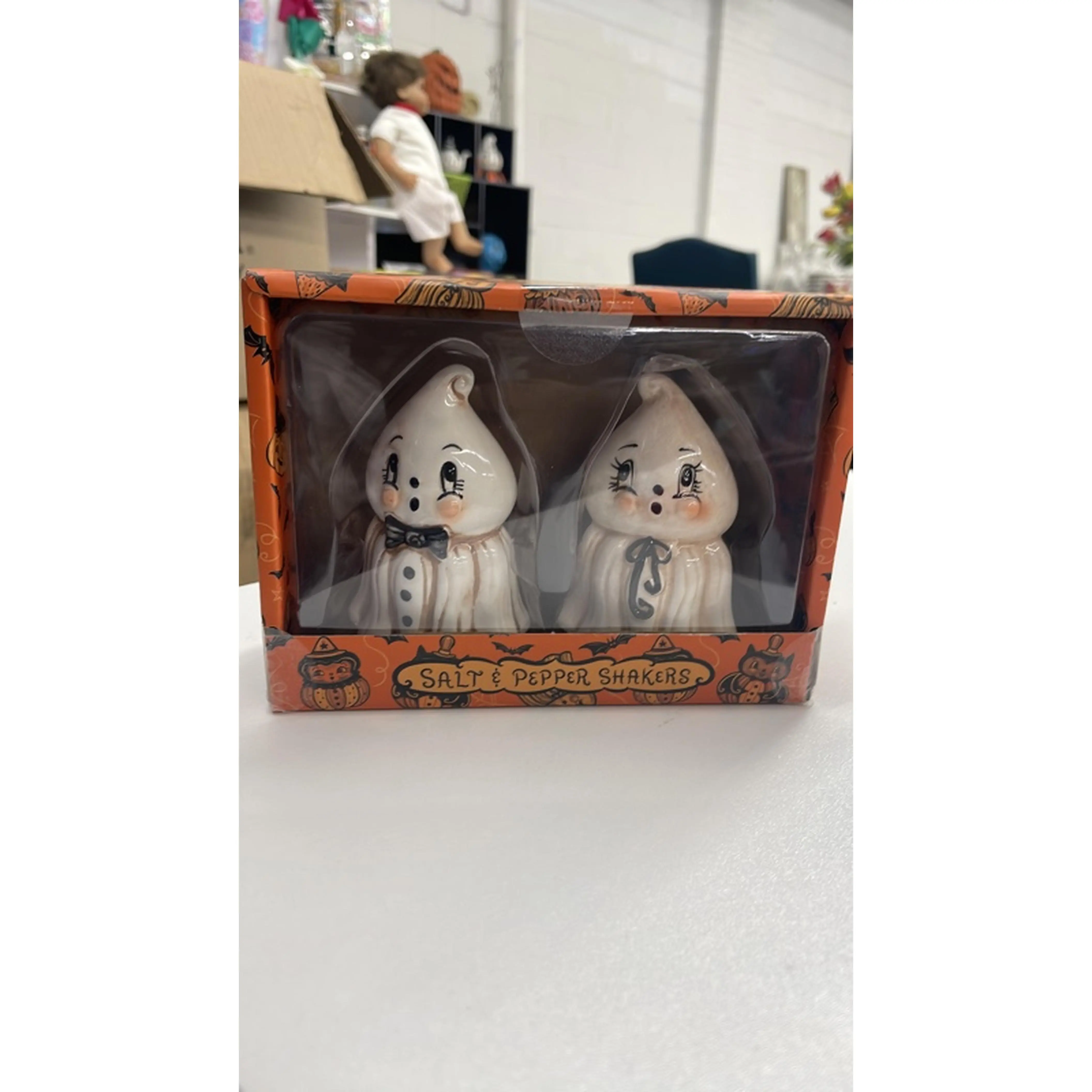 Johanna Parker Ghost Shakers 2026 - Halloween Salt & Pepper Shakers in Festive Box