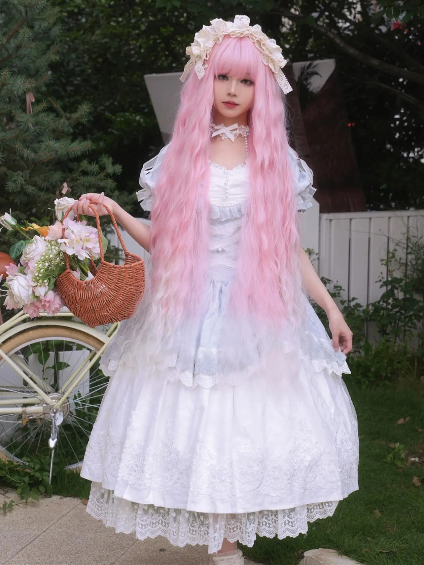 40 Inch Extra Long Cosplay Wig with Bangs, Curly Hair, Soft Synthetic Material, Heat Resistant, Perfect for Parties Weddings Princess Costumes, Synthetic Material Wigs, Fluffy Synthetic Wigs, Party Wig