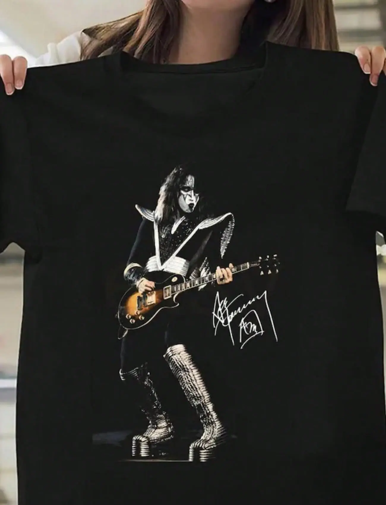 Women's 1976 Ace Frehley T-Shirt - Signed Guitar Line Art, Vintage Style for Music Fans