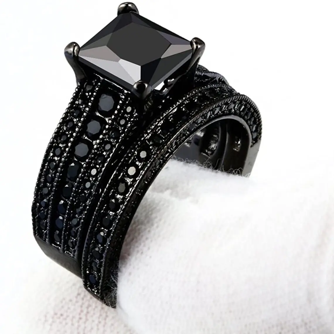 2pcs Princess Cut Black Agate Engagement Ring Set