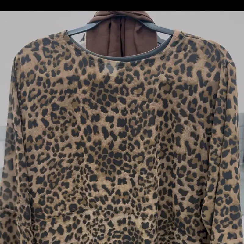 forever 21 leopard t shirt dress Forever 21 Girls Stretch Leopard Print Dress. Size 11/12