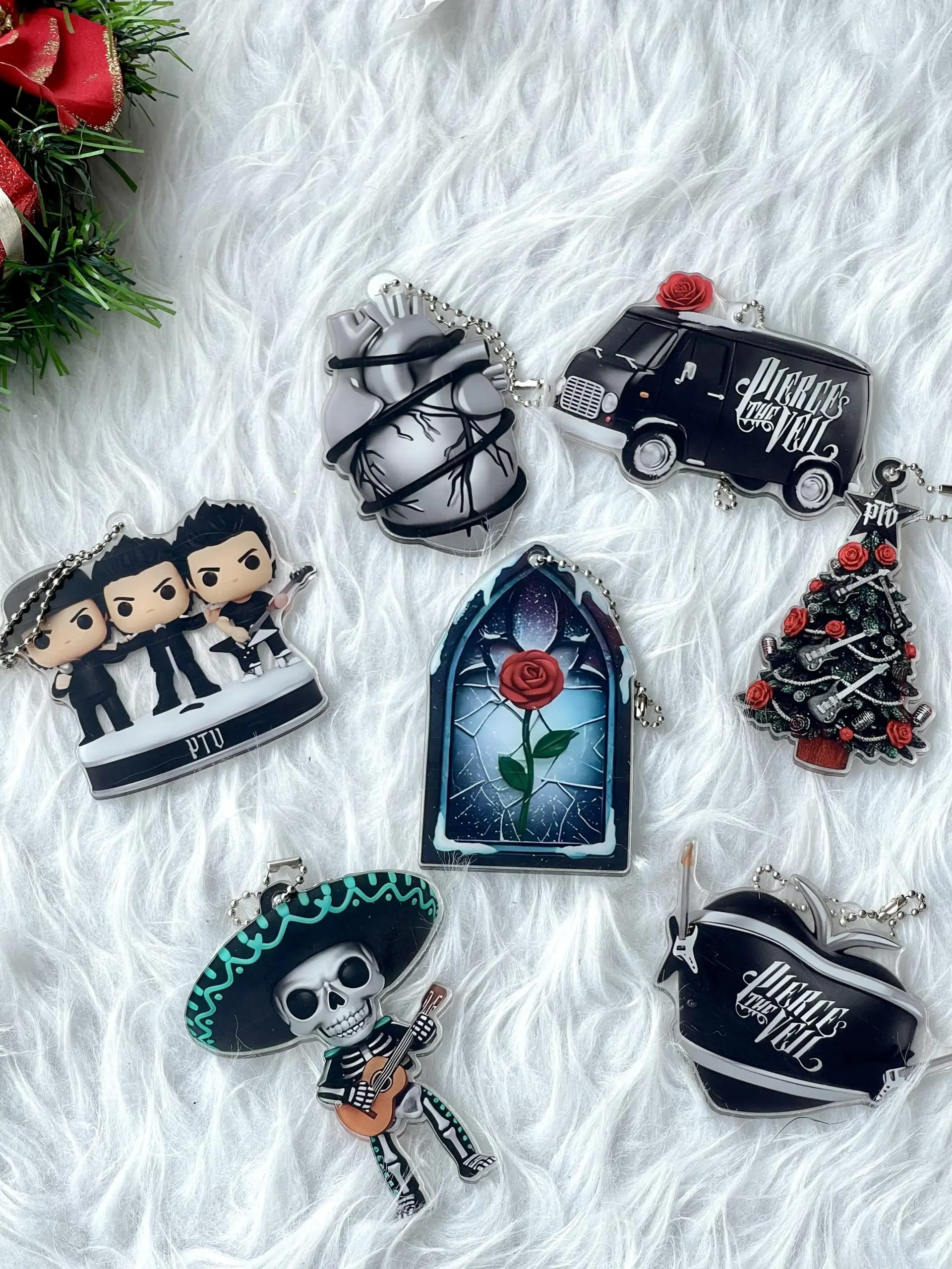 Pierce The Veil Acrylic Christmas Tree Ornament - 7 Designs Rock Band Chibi Decor, Room Decoration Ornaments, 2026 Holiday Gift (Home & Festive Party Supplies)