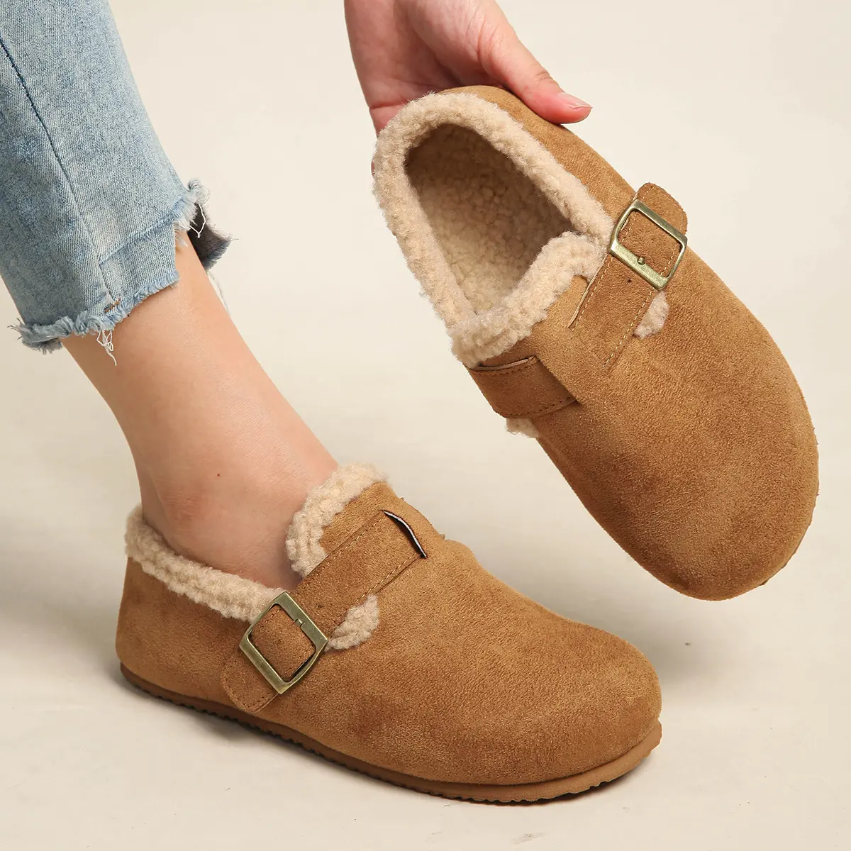 Women’s faux shearling lined closed-toe loafers with adjustable buckle, flat winter warm slip-on casual everyday shoes