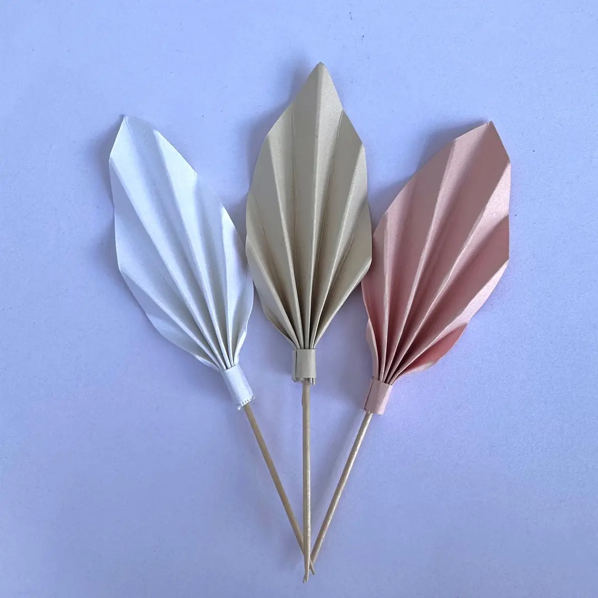 Chic Paper Palm Spears cupcake topper