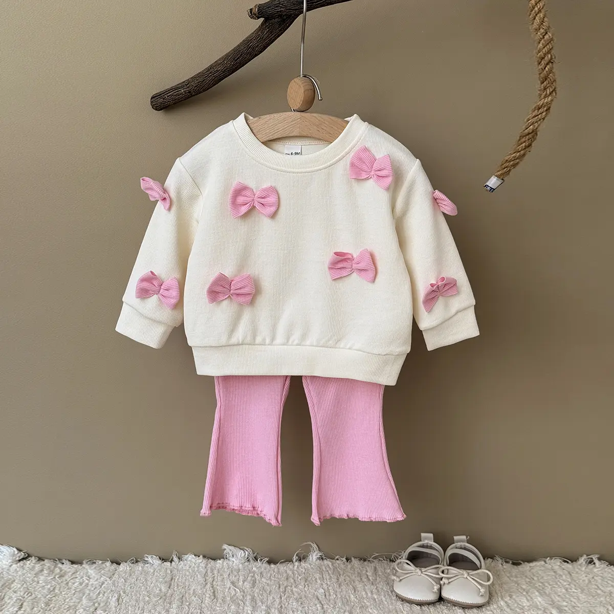 Baby Girls' 2-Piece Clothing Set - Fall-Winter 3D Bow Ruffle Long-Sleeve Sweatshirt & Pink-White Colorblock Elastic Pants, Cute Infant Toddler Casual Outfit Gift Set, 2 Piece Sets
