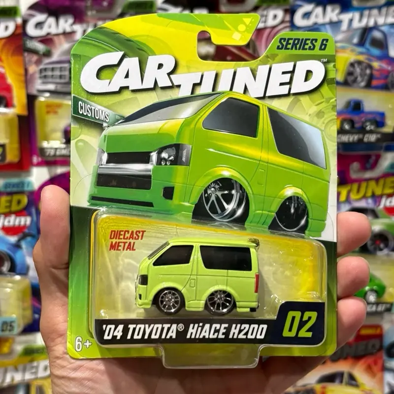 Car tuned series 6 2004 Toyota Hiace H200 diecast car