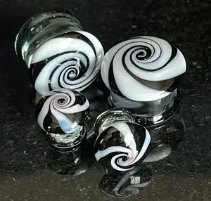 PAIR Black & White Hypnotic Swirl Glass Double Flare Plugs Tunnels Gauges