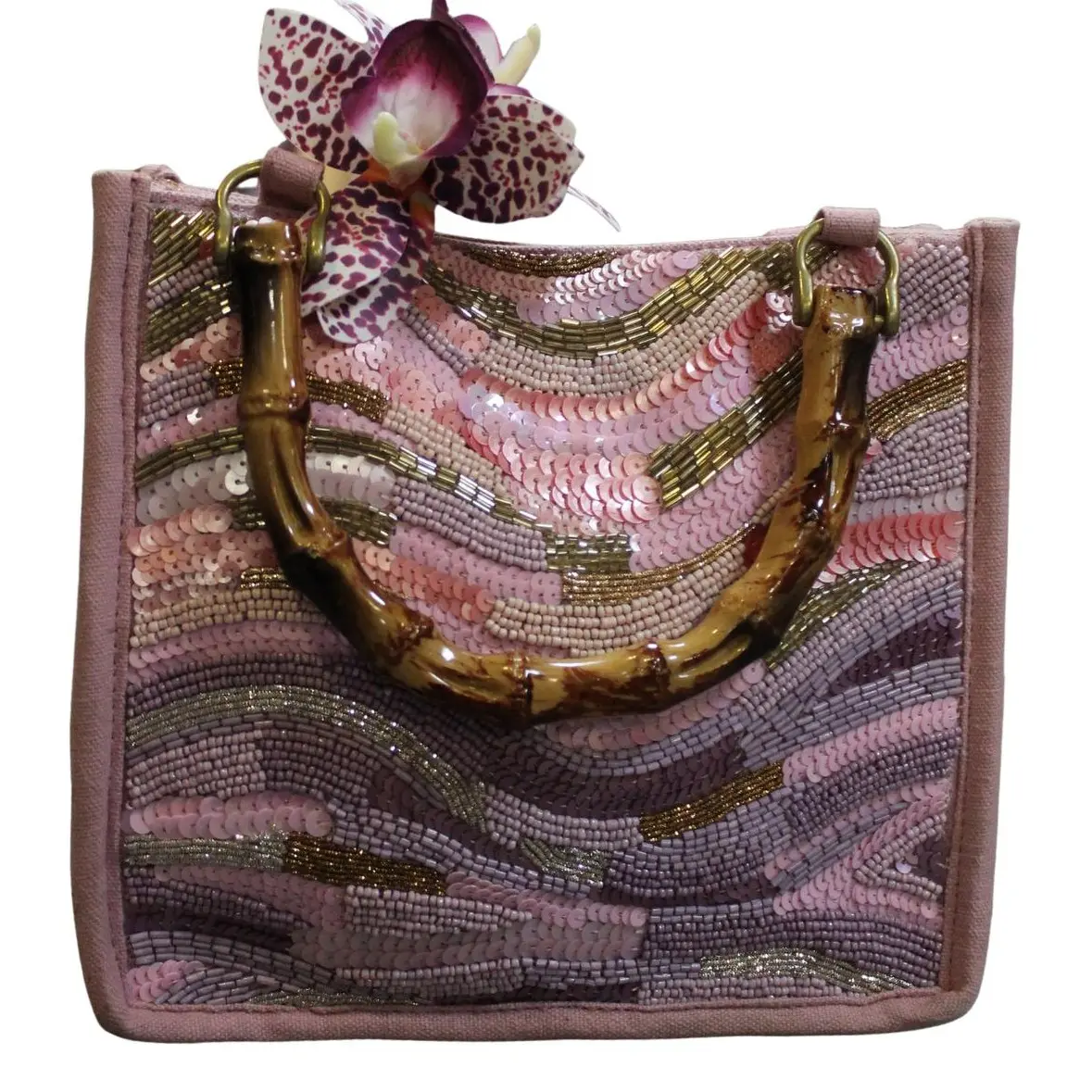 Bamboo Handle Square Mini Purse - Elegant Compact Design with Strap for Versatile Carrying Options - Eco-Friendly and Stylish Accessory