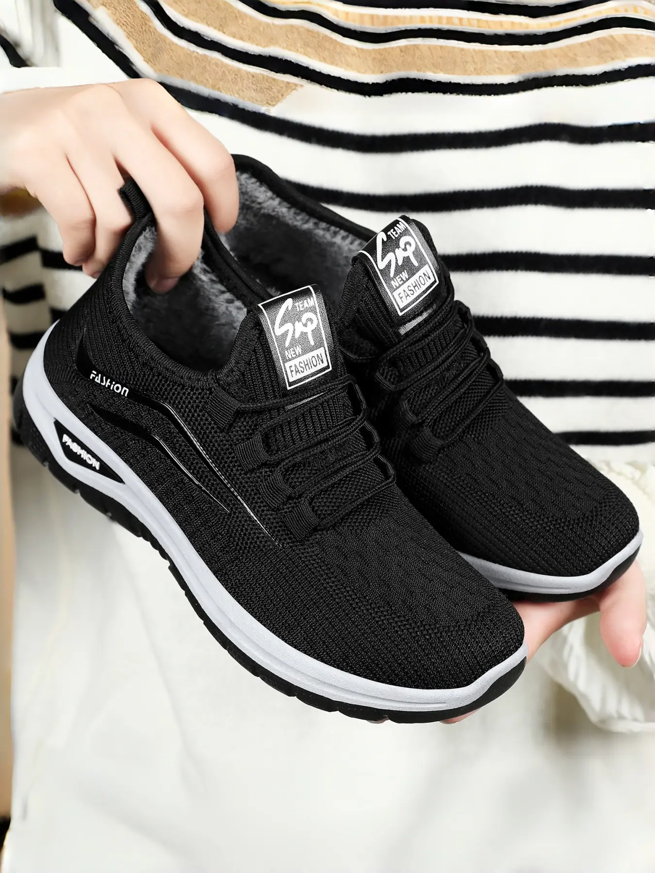 Winter Thermal Shoes for Women | Thick Fleece-Lined Lace-Up Boots | Outdoor Water-Resistant Ankle Boots | Walking Shoes