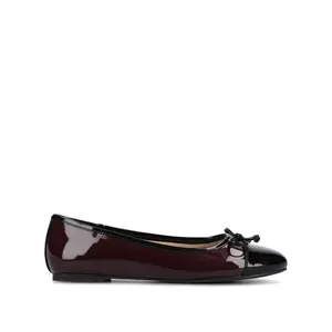 KAIAH CAPTOE BALLET FLATS IN VEGAN LEATHER IN WIDE - Oxblood Patent