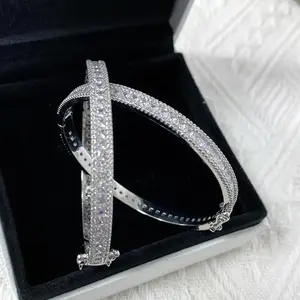 Internet celebrity hip hop trend Europe and the United States all Ins bracelet ladder simulation orange gemstone seenwork rose powder zirconia bracelet to friends boudoir birthday gift