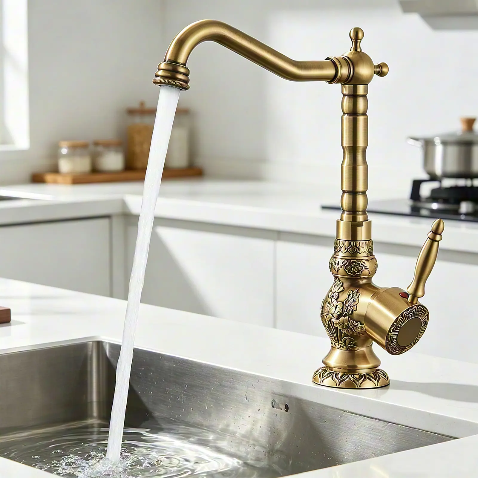 Kitchen Faucet Antique Brass Kitchen Sink Faucet, 360° Swivel Spout Single Handle Mixer Taps 1Hole Vintage Faucet