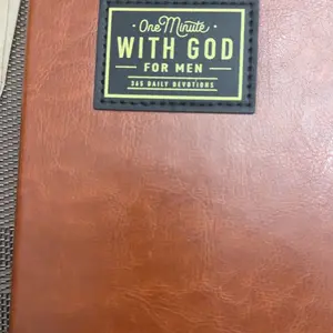 One Minute with God for Men , 365 Devotions in Brown Faux Leather | Faith & Encouragement Journal | Portable 365-Day Reflection Book | Perfect Gift for Valentine’s Day, Birthdays & Holidays | Men's Christian Self-Improvement & Devotional Notebook