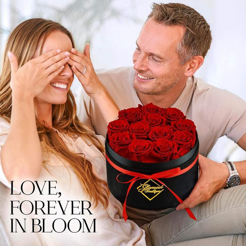 Eternal Prestige Velvet Black | 12 Red Roses Decor Box