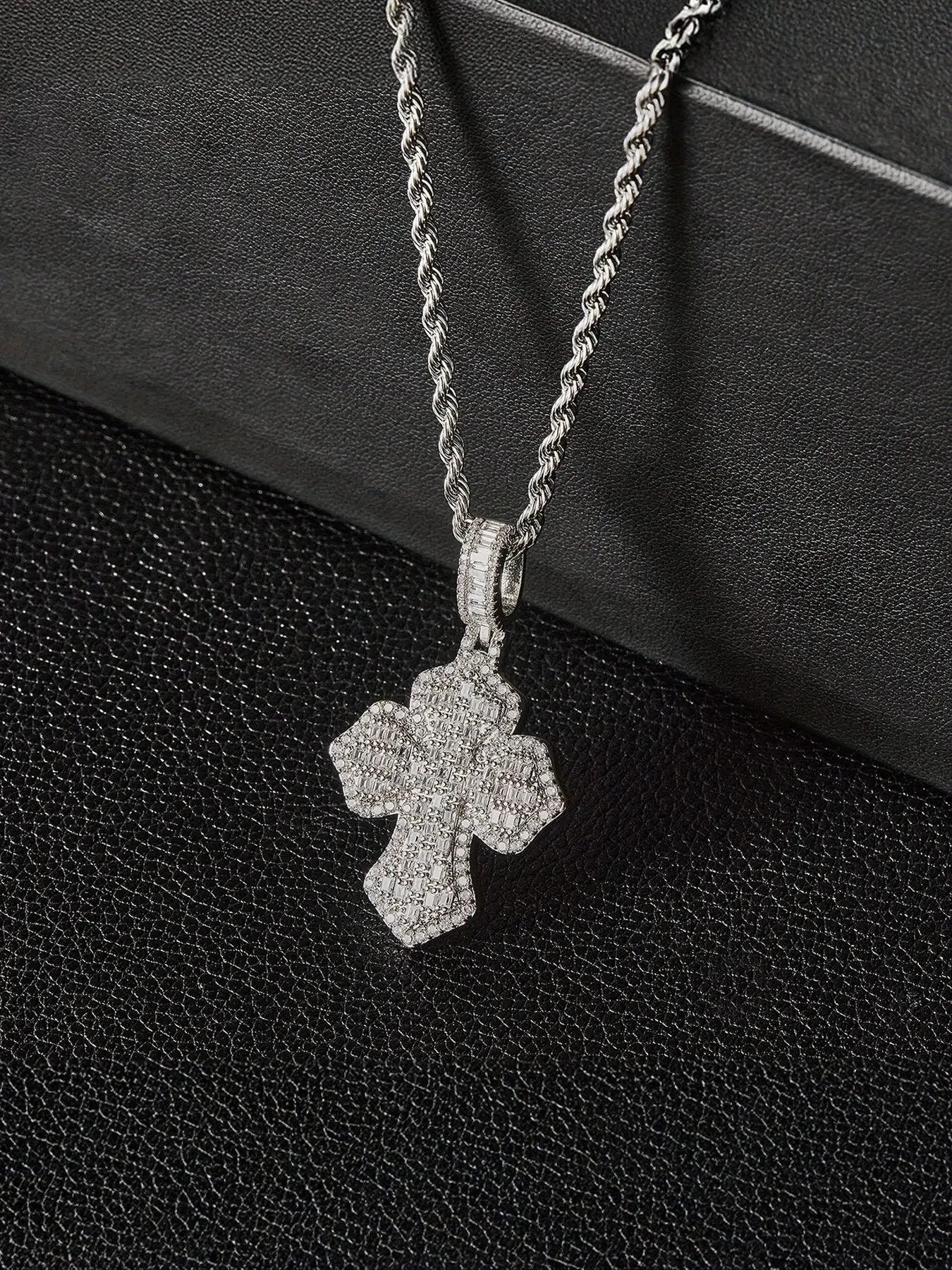 Iced Chics Cross Pendant Necklace, Cross Chain, Iced Out Cross, Copper Zirconia Material, Hip Hop Street Style, Faith Jewelry, Cross Necklaces, Birthday Gift for Women