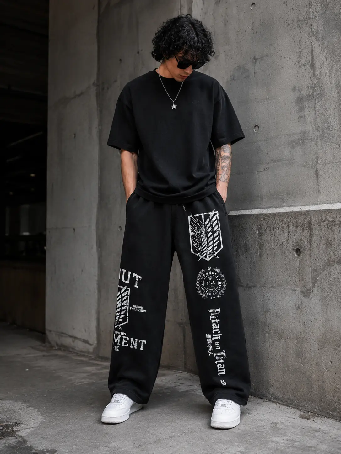 Men's Attack on Titan Scout Legion Graphic Sweatpants Loose Fit Black Anime Streetwear Baggy Joggers