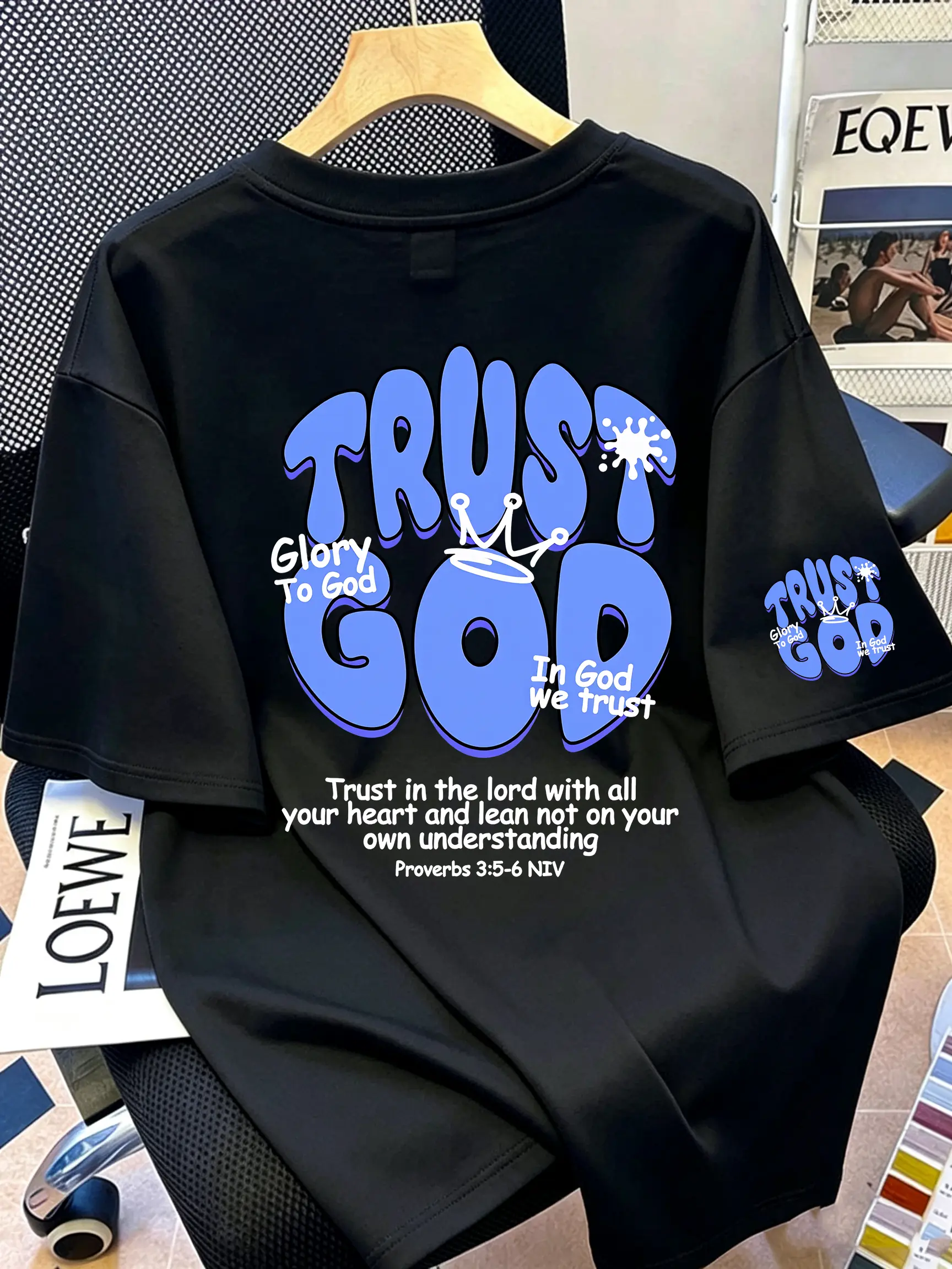 Trust God Proverbs 3:5-6 Oversized Tee | Streetwear Christian Faith Casual Unisex T‑shirt dark