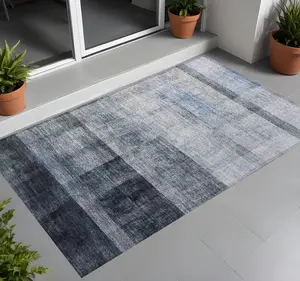 HomeRoots 563646 2 x 3 ft. Navy & Gray Ombre Washable Non Skid Indoor Outdoor Rectangle Machine Woven Area Rug
