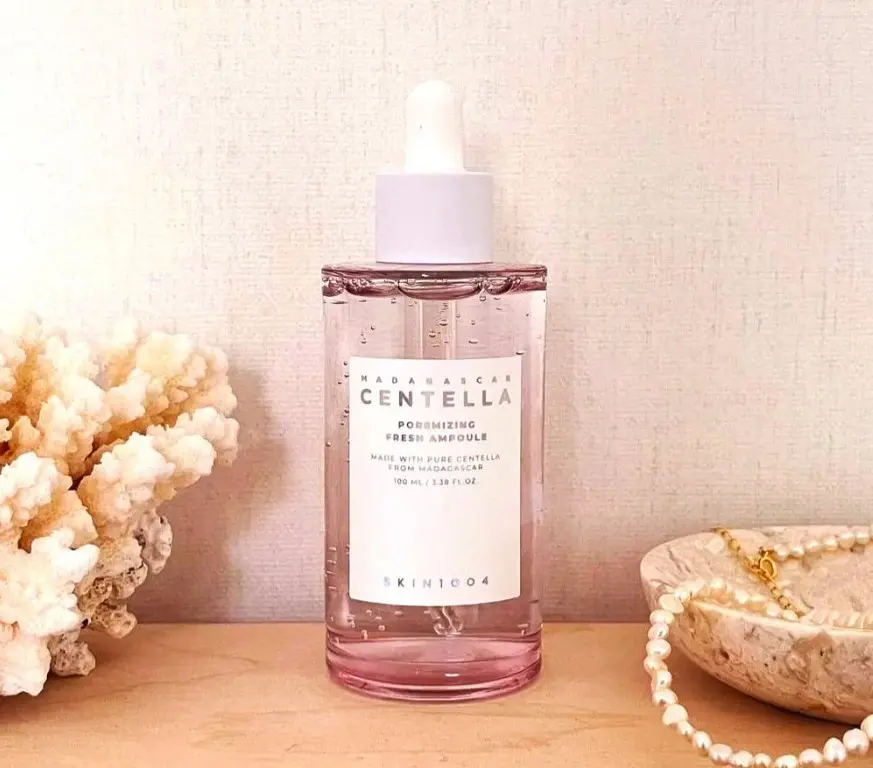 SKIN1004 Madagascar Centella Poremizing Fresh Ampoule 100mL, cleanse pores and provide soothing hydration
