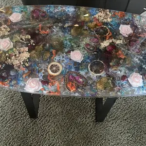 Resin table Resin table
