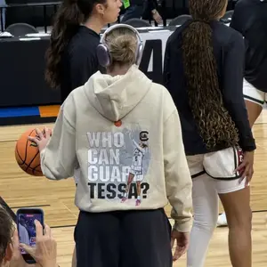 Who Can Guard Tessa Shirt, South Carolinas Chloe Kitts, Sweatshirt, Hoodie, Basketball Casual Tee, Graphic Sport Gift For Fan