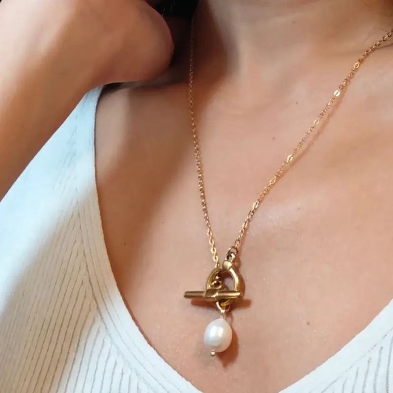 Natural Freshwater Pearl Toggle T Bar Necklace with Gold Chain and Pearl Pendant