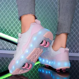 FashionableandcoolstreetstylelowtoprollerskatingshoelaceswithUSBchargingthatwillglow.Rollerskatingshoesarebreathable,wear-resistant,lightweight,anddetachable,suitableforallseasonsindoorsandoutdoors