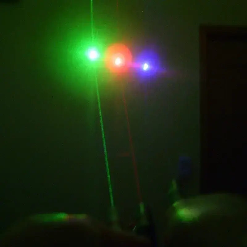 Multi-Color Laser Pointer Pen, 500m Long Range Presentation Tool with Remote Control for Teaching, Training, Conference & Pet Play, Portable & Anti-Slip Design, Must-Have for Classroom and Office Presentations. Multi-Color Laser Pointer Pen, 500m Long Range Presentation Tool with Remote Control for Teaching, Training, Conference & Pet Play, Portable & Anti-Slip Design, Must-Have for Classroom and Office Presentations.