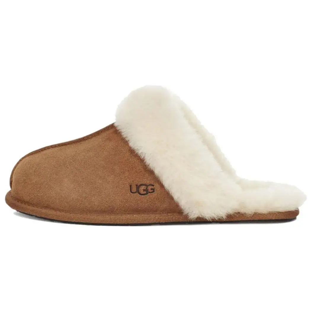 UGG Women's Fashion Fleece-Lined Closed-Toe Slipper - Women's Shoe, Cozy Footwear for Indoor Wear (Brown)