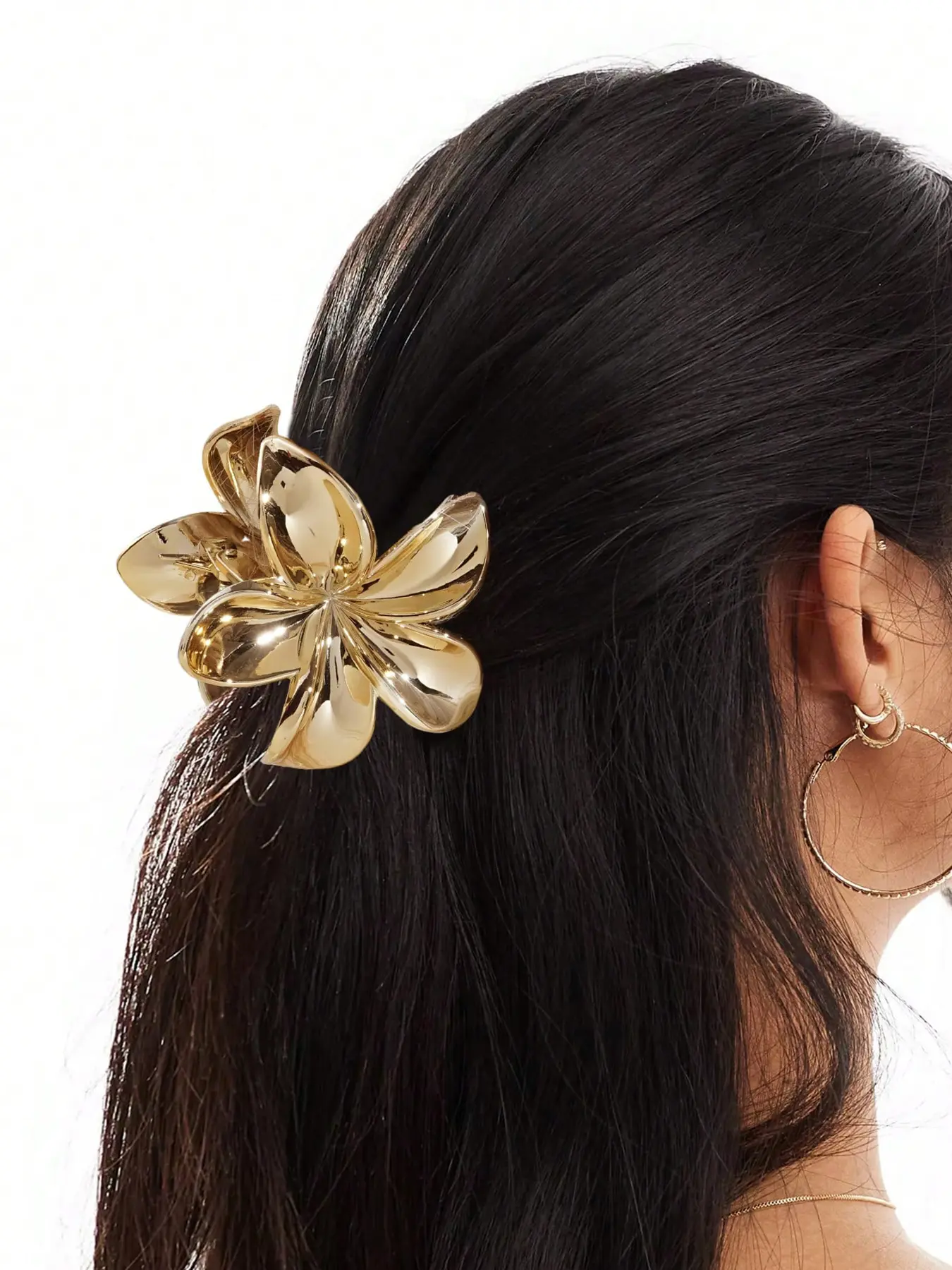 1pc Gold Flower Shaped Hair Claw Clip, Hair Clip, Metallic Chic Hair Accessory For Updos, School Flower Piranha Summer Floral Hair Clips Hair Jaw Clip Hair Clamps Hair Clutch Hair Catcher Clip, School Stuff, College Fall Winter Hair Accessories For Women