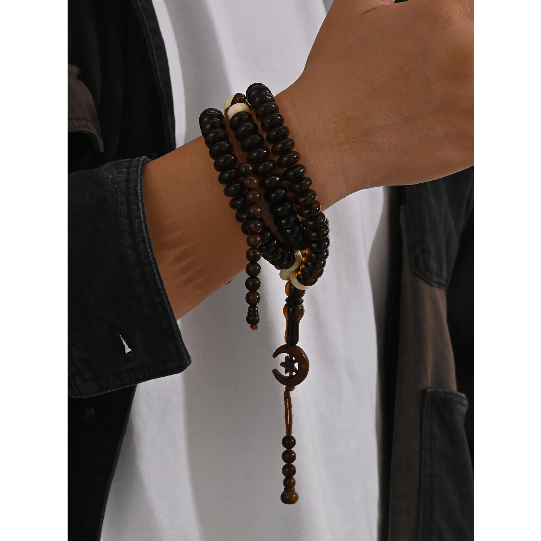 Retro Ethnic Acrylic Bracelet, Dark Red 99-Bead Prayer Beads with Handmade Knotted Tassel, Unisex Daily Accessory and Ramadan Gift, Bangle, Acrylic Chain