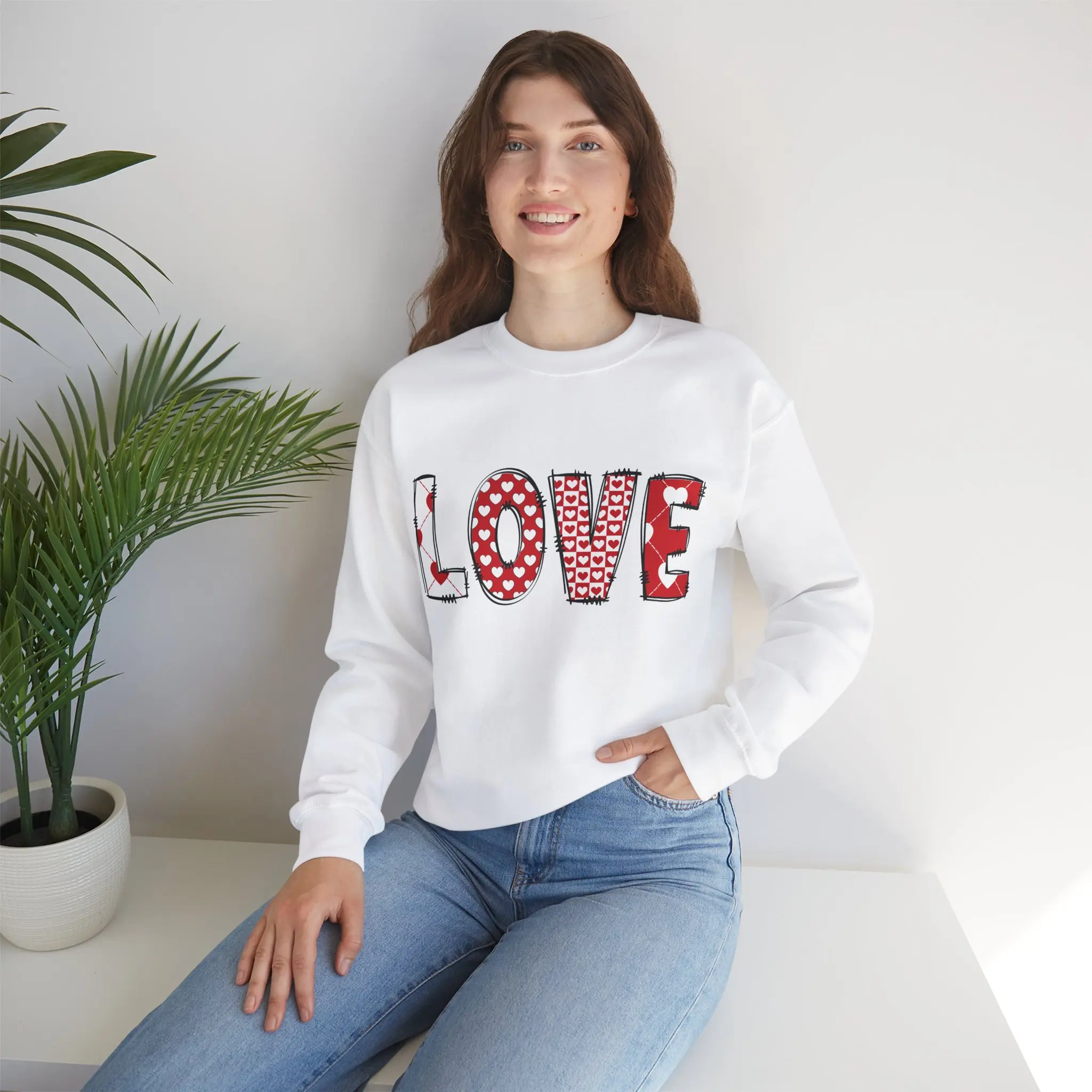 Women's Heart Pattern Sweatshirt, Loose Fit Crewneck Pullover in a Cozy Cotton Blend, Casual Valentine's Day Gift Top, Jumper, Valentines Day, Pullover Hoodie, Love Graphic, Hearts Print, Style, Tops, Heart Motif