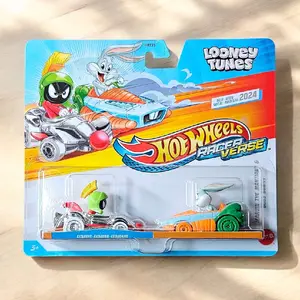 Hot Wheels RacerVerse Looney Tunes 2024 Exclusive – Bugs Bunny & Marvin the Martian Die-Cast Cars Set